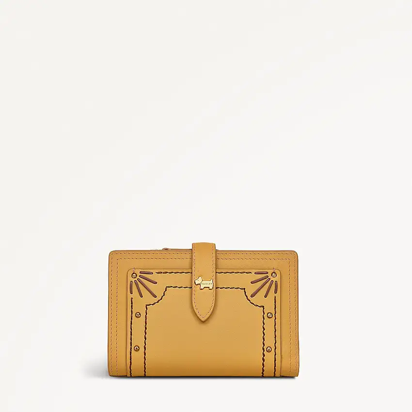 Willis Street Leather Medium Bifold Wallet in Pecan - 111475