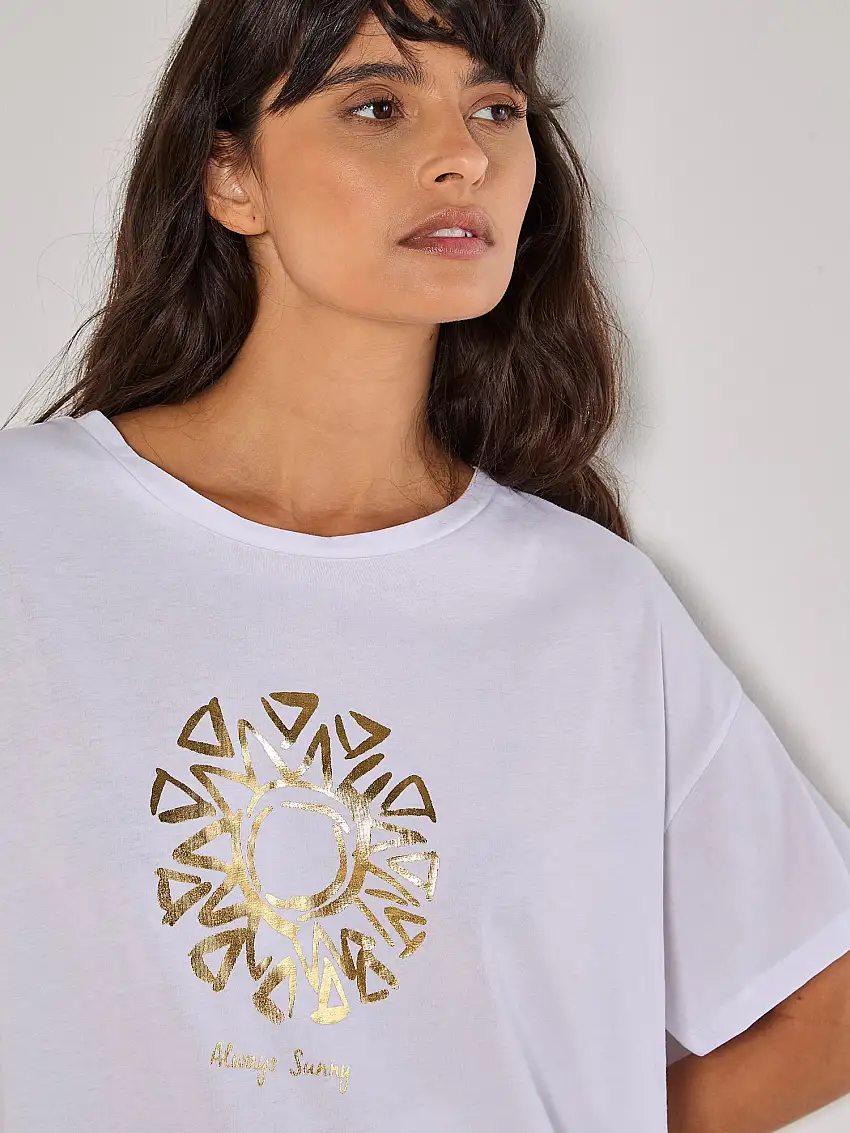 Always Sunny Gold Foil T-Shirt Gold