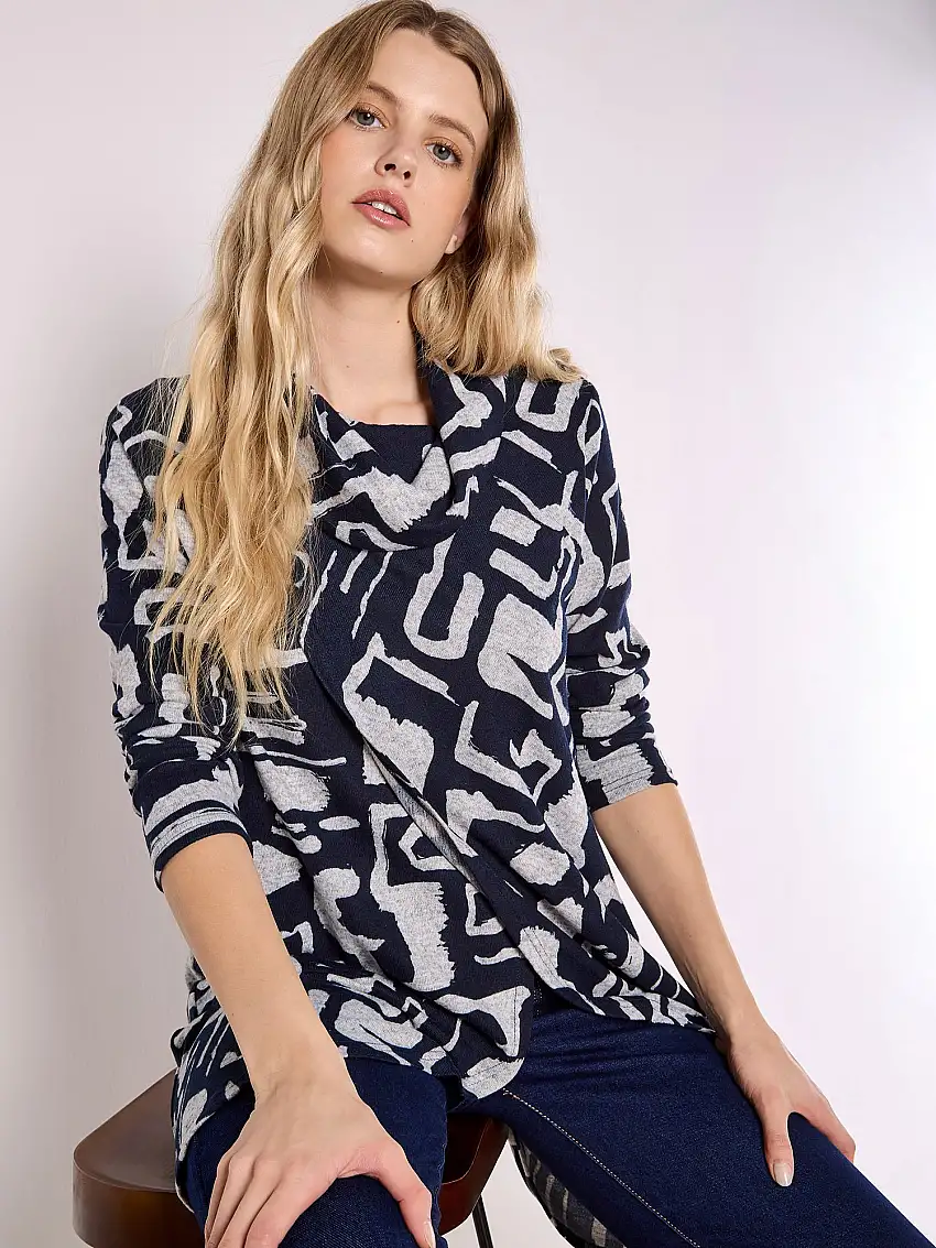 Abstract Geo Wrap Top Grey
