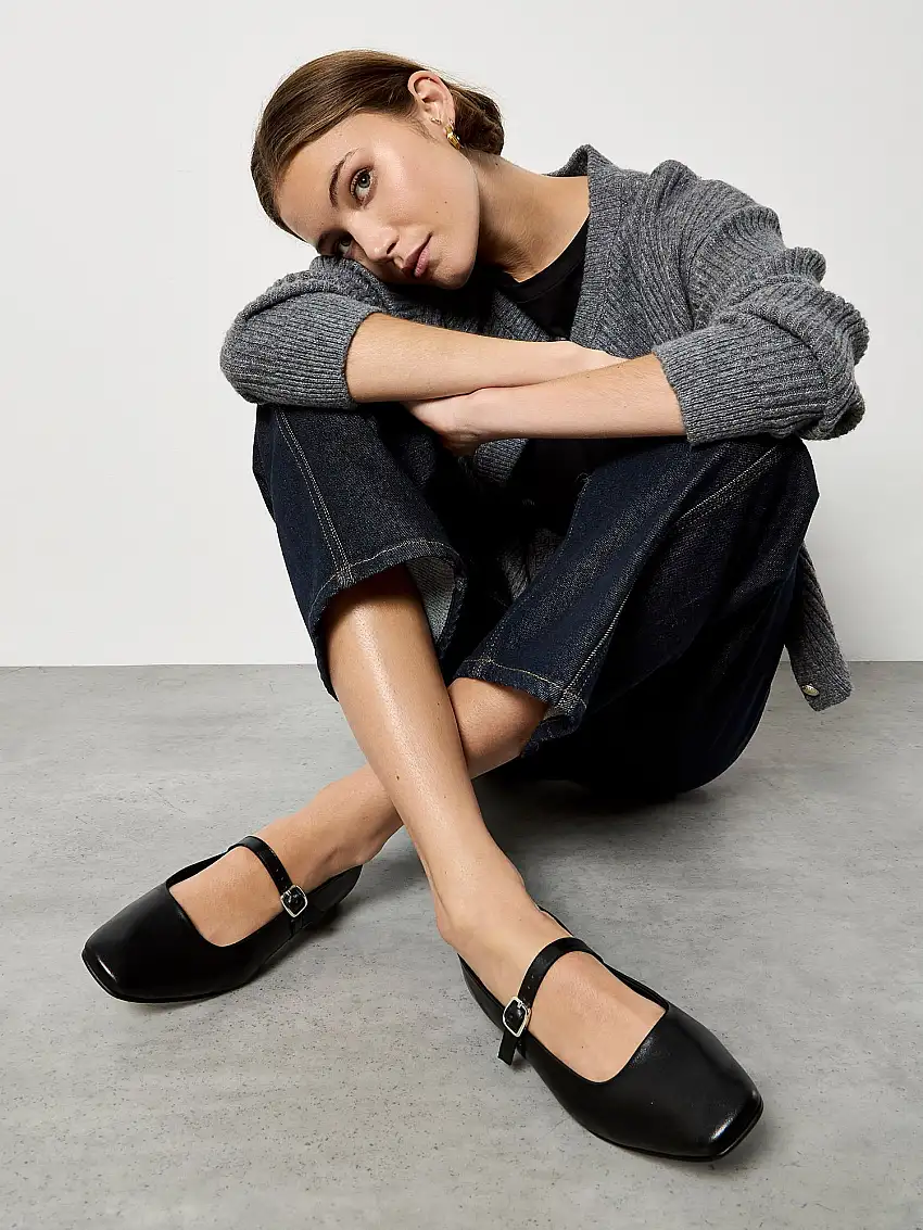 Leather Mary Jane Shoes Black
