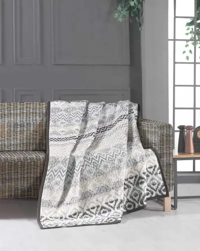 Au-Nat Nordic Luxury Fleece Reversible Blanket