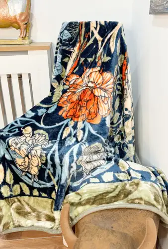 Flora Design Luxury Fleece Blanket 150x200cm