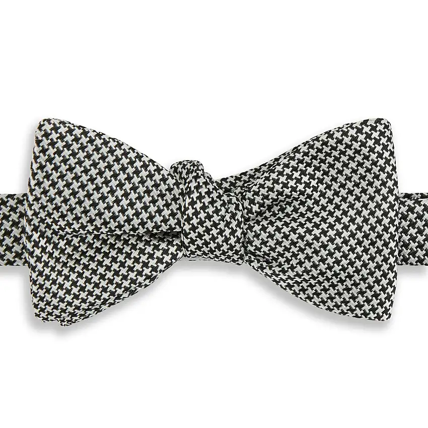Black and White Houndstooth Silk Bow Tie