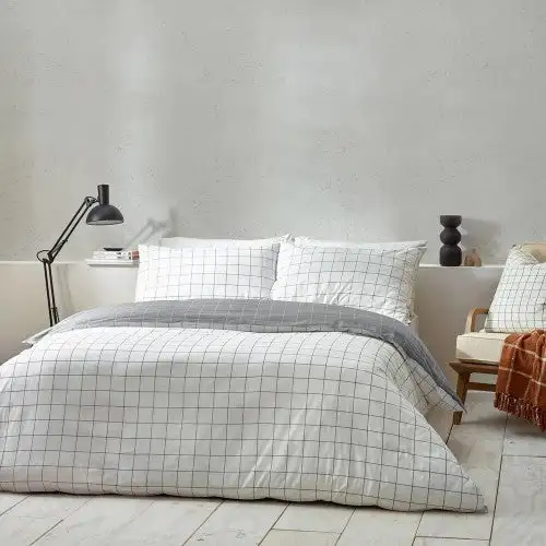 Yard Howarth Reversible Checked Duvet Cover Set